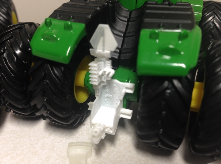 (4) GREEN LARGE MODERN 4WD HITCH ONLY 3d printed 