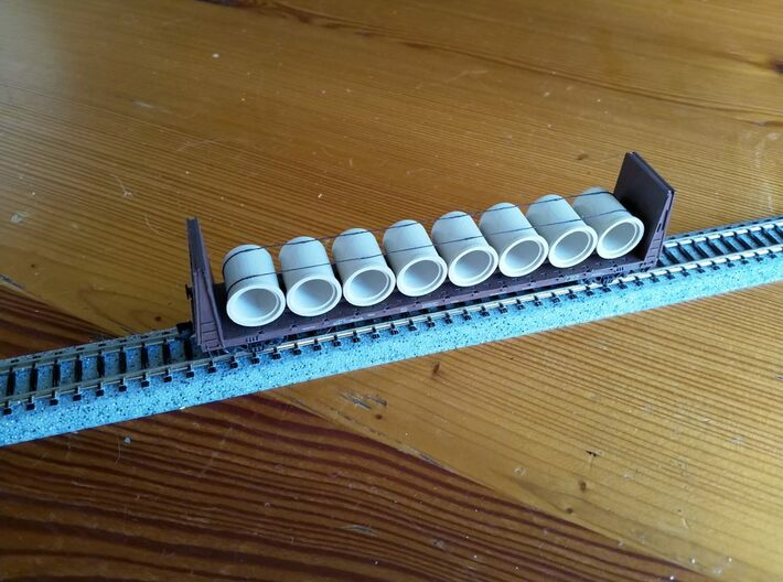 N scale concrete pipe load 3d printed Pipe load painted and fitted to Flatcar, thread added for cosmetic securing load.