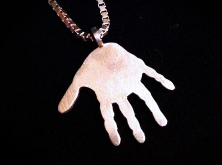 Pendant Baby hand 3d printed 