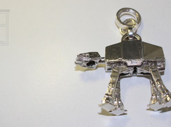 Robot Pendant 3d printed 