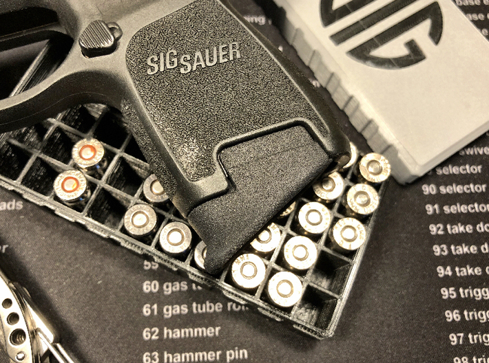 Sub-Compact Large Extension for SIG P320sc 3d printed