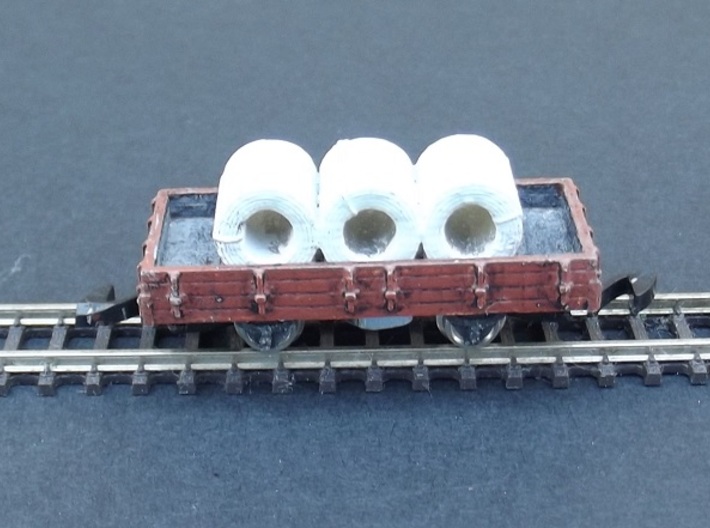 Wagon Plat Body - Nm - 1:160 3d printed Completed wagon + chassis + wheels + buffers + coil load