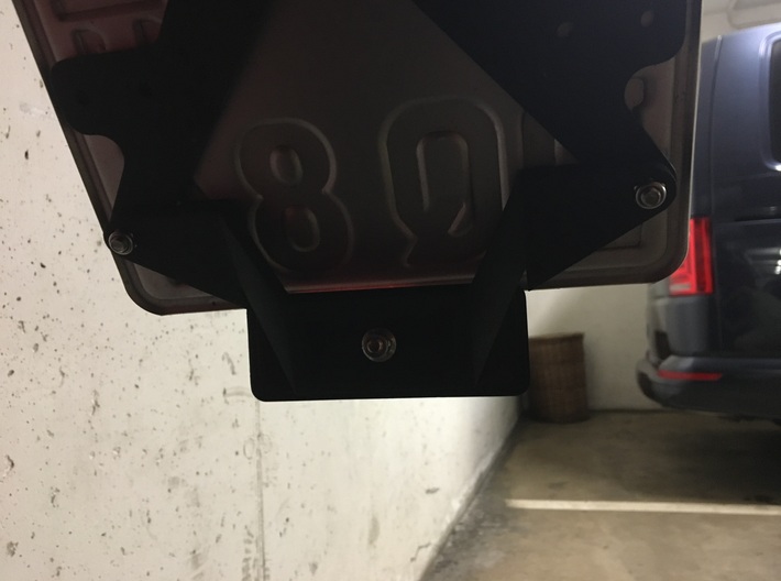 Rizoma reflector holder for 200 mm license plates 3d printed Rear view