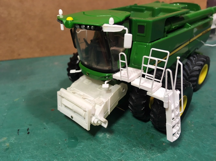 (1) GREEN 2012 AND LATER FEEDERHOUSE - CM - MTF 3d printed **NOTE: Pictures also shows &quot;(1) GREEN COMBINE DETAIL KIT - 2012 &amp; NEWER&quot; detail kit.