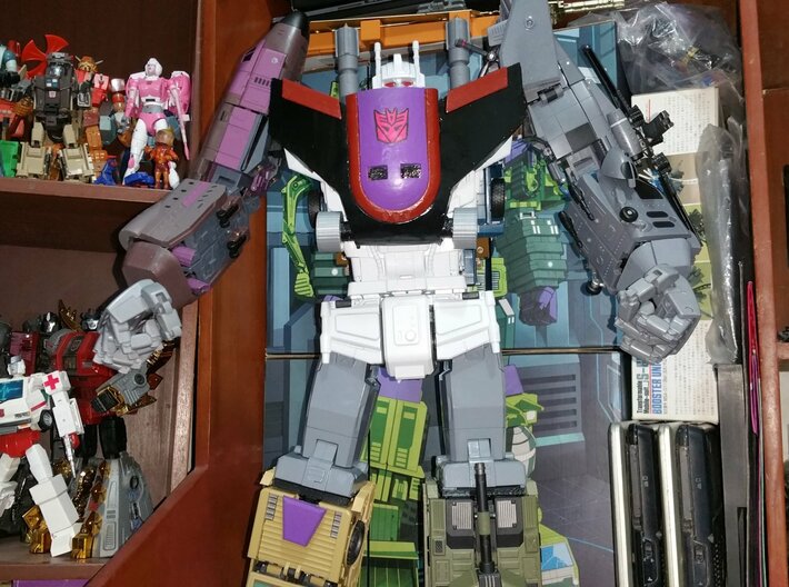 Bruticus complete chest plate for Zeta Toys Blitzk 3d printed 