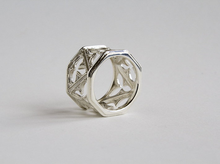 Gothic Window Ring v2 3d printed 