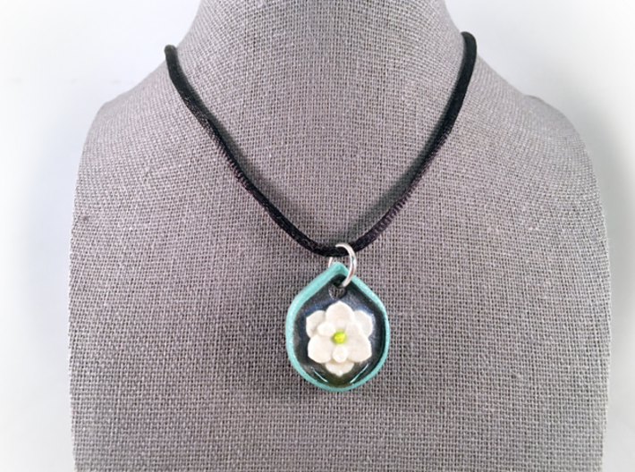 Magnolia Pendant 3d printed Does not include cord or fastenings.