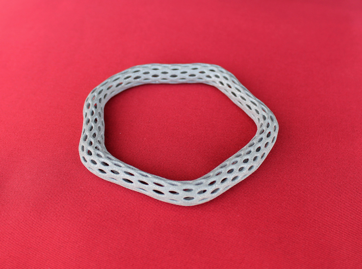 Irregular Bracelet (Size XL) 3d printed Size L printed in Polished Metallic Plastic