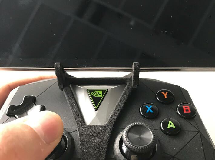 NVIDIA SHIELD 2017 controller &amp; Huawei P Smart Z - 3d printed SHIELD 2017 - Front rider - front view