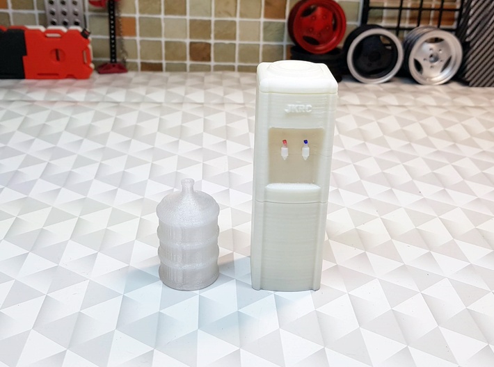 1:10 scale Water purifier 2/2 3d printed 