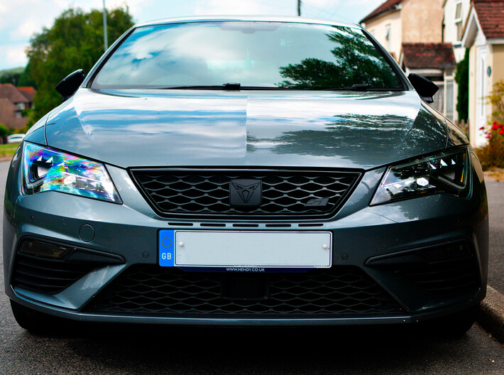 Cupra Flag Grill/Boot Replacement 70mm (Large) 3d printed S badge and grill combo
