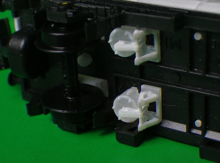 BR MMB Milk Tank Wagon TSV 3d printed This is how the brake cylinders go, towards the tap end.