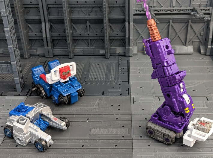 TF Combiner Wars Truck Matrix adapter 3d printed Compatible with other Transformers figures