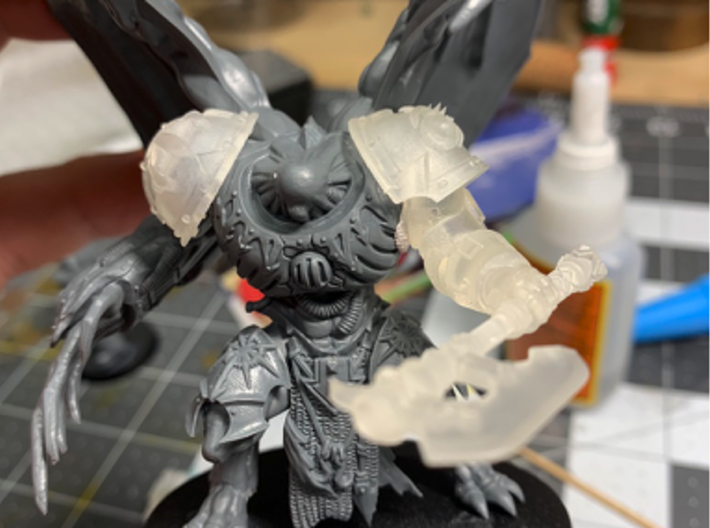 the Scourged - Abhor: Demonic Pauldrons 3d printed 