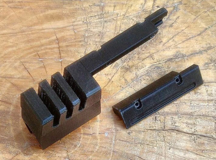 Match Weight Lara Croft Compensator for USP 3d printed 