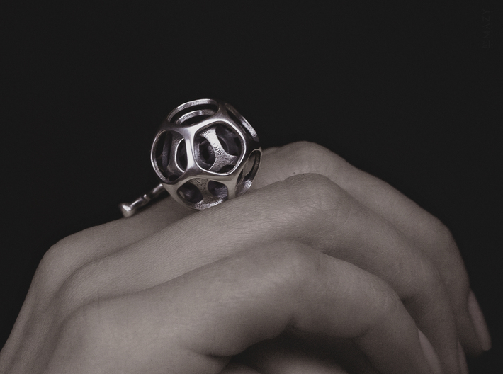 Ball/Twig Ring Meditation Anti Anxiety Statement 3d printed This ring can calm anxiety and it is such fun to wear.