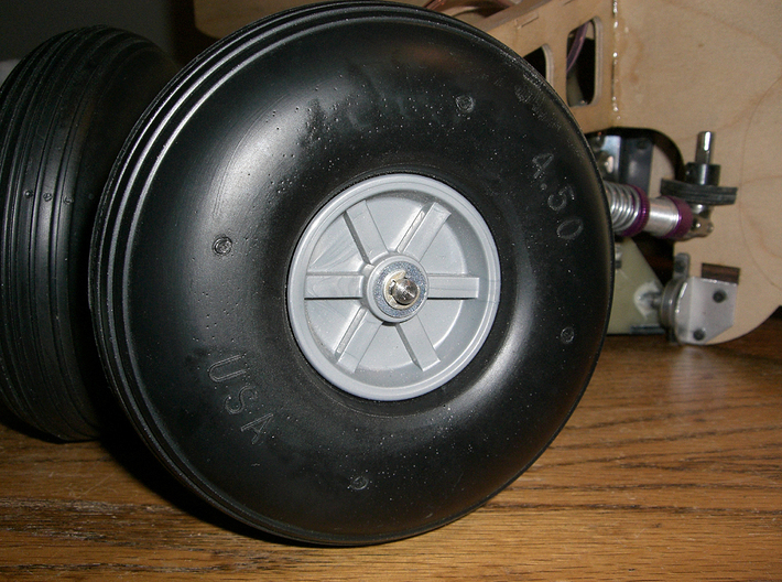 F-111 Main Wheel Hub V2 3d printed Stock 4.50 Sullivan Wheel