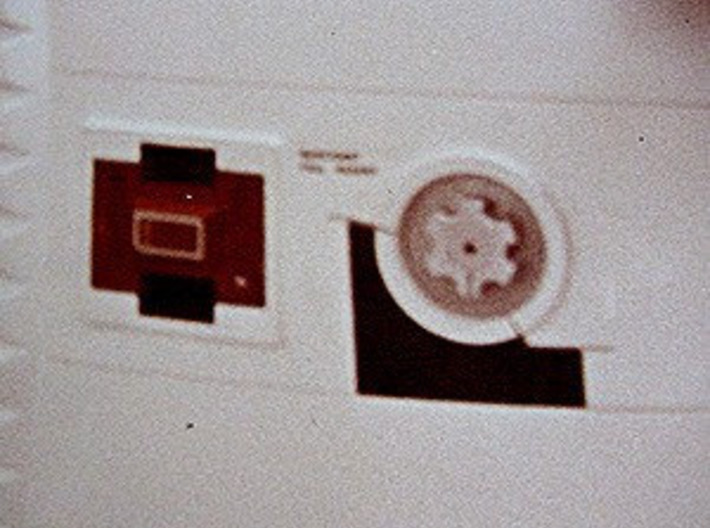 Moebius EVA Pod: Red Box, Door Handle, Handwheel 3d printed A closeup of one version of the original set's door handle.