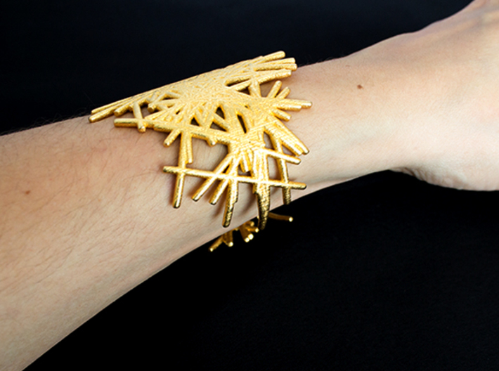 LINES BRACELET size M 3d printed 