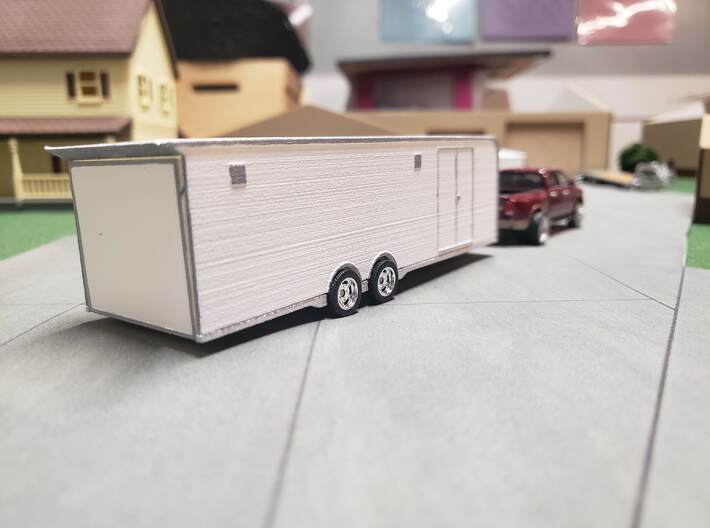 28' Bumper Pull Race Trailer - Greenlight Hitch 3d printed Painted and Assembled