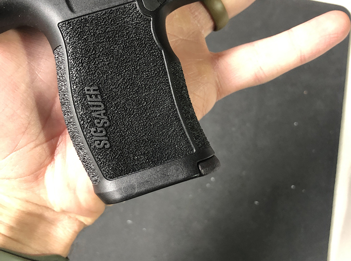 Flush 10 Round XL Filled Basepad for SIG P365 XL  3d printed 