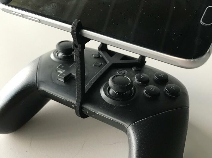 Controller mount for Switch Pro &amp; Apple iPad mini 3d printed Nintendo Switch Pro controller - Over the top - Front View