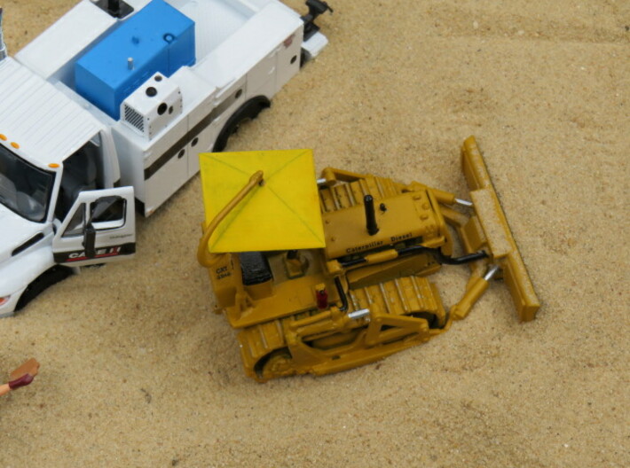 O scale  D47U Bulldozer 3d printed display dozer diorama shown with a diecast service truck