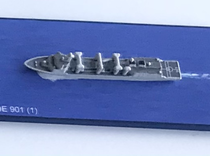 PLA[N] 901 Fast Combat Supply Ship x 6, 1/6000 3d printed Courtesy of linjoshua. This is a pack of 6 of these.