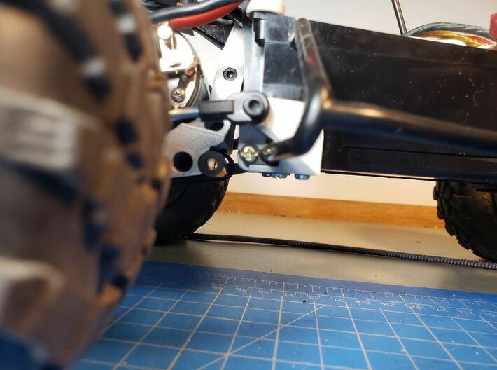 Rear 4 link Suspension 4 Grasshopper/Hornet 3d printed 