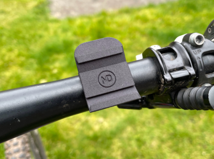 Horizontal handlebar mount for GoPro The Remote  3d printed Mounted on handlebar