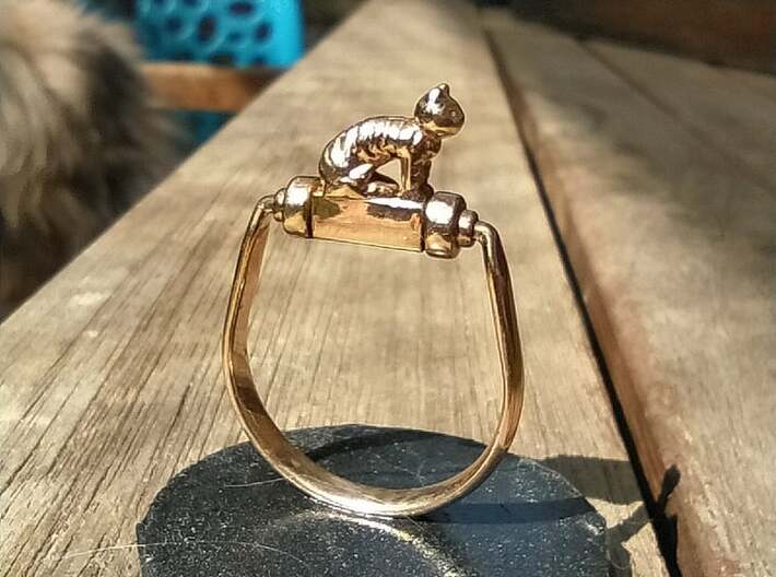 Egyptian Cat Ring, Variant 1 3d printed The ring in Polished Bronze.