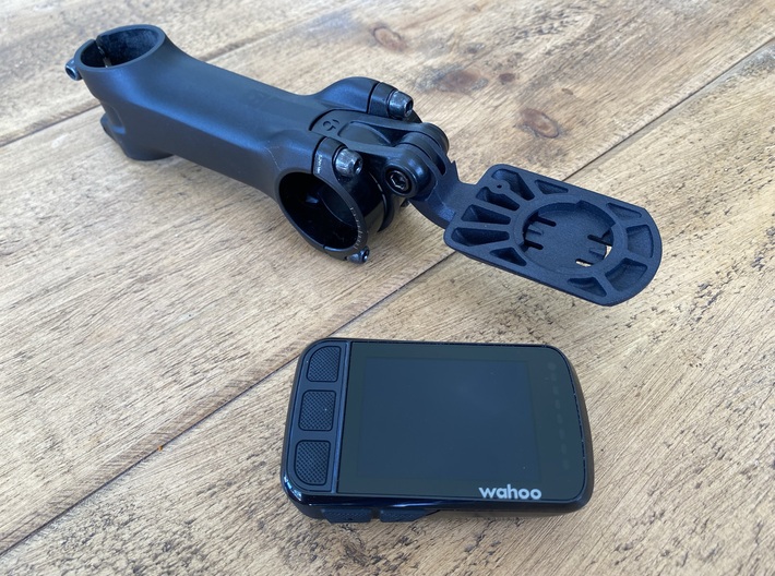 Wahoo Elemnt Bolt V2 BMC/Blendr Mount - Low 3d printed 