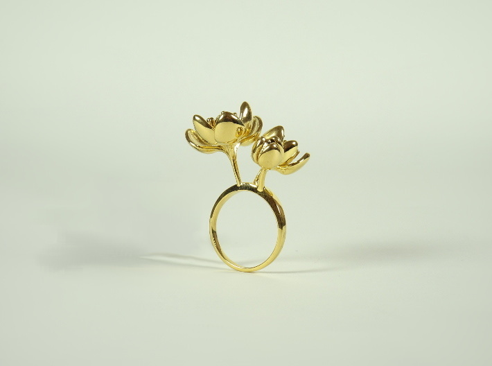 Ring with three small flowers of the Tulip L 3d printed 