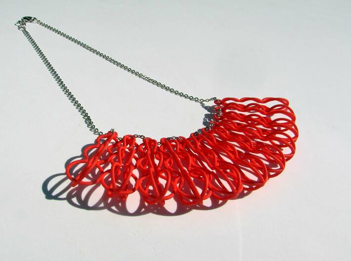 Wave necklace 3d printed 