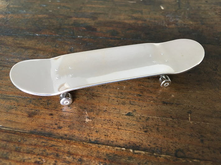 Cameo Bling Skateboard 3d printed 