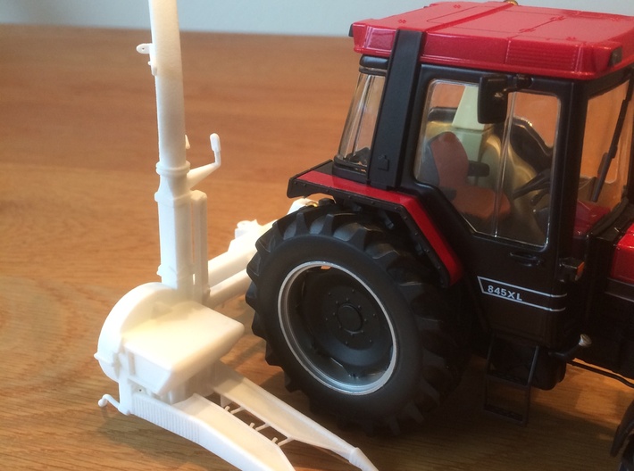 1/32 1 rijmaishakselaar tbv tractor. (3parts) 3d printed 