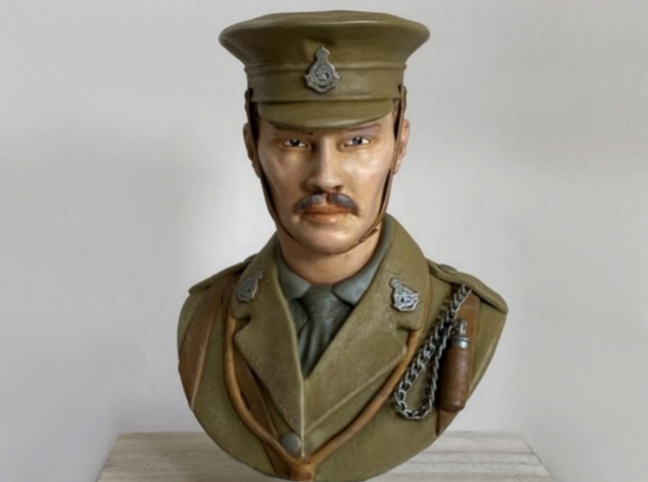 1/9 scale WWI British Army 1st Lieutenant bust 3d printed 