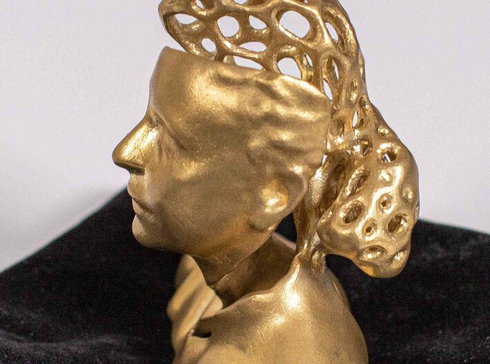 Voronoi Woman (3rd Edition) 3d printed 