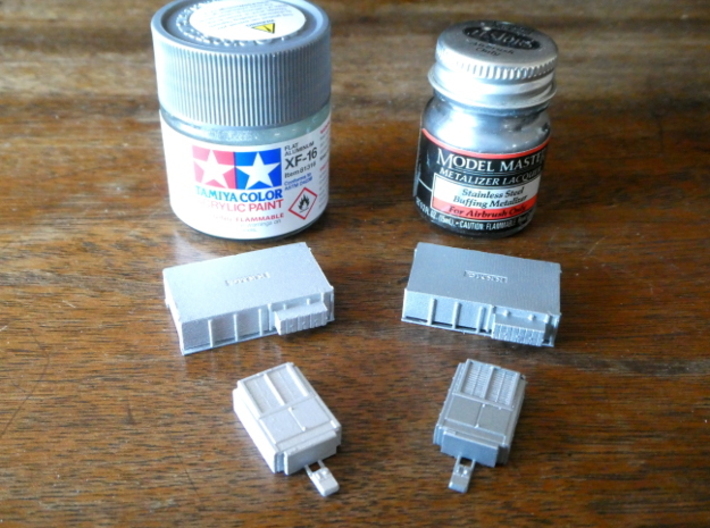 HO 1950s Semi Trailer Refrigeration Unit Set 3d printed We tried a few brands of paint and found that Tamiya Flat Aluminum was one of the closest matches for the look we were going for. (Model Master Stainless Steel, shown for comparison, was a bit dark.)