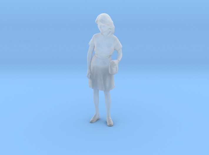 1/18 Girl in Skirt 3d printed