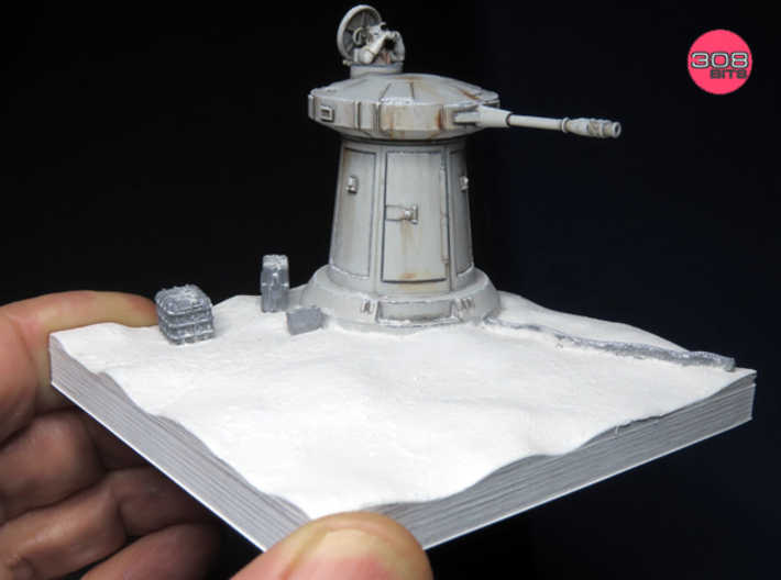 SNOW TURRET 1/72 W SOLDIER  3d printed Product painted. Boxes and base not included.