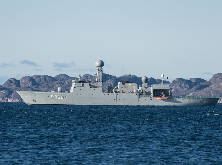 Nameplate KDM Hvidbjørnen F360 3d printed Thetis-class ocean patrol frigate KDM Hvidbjørnen F360.