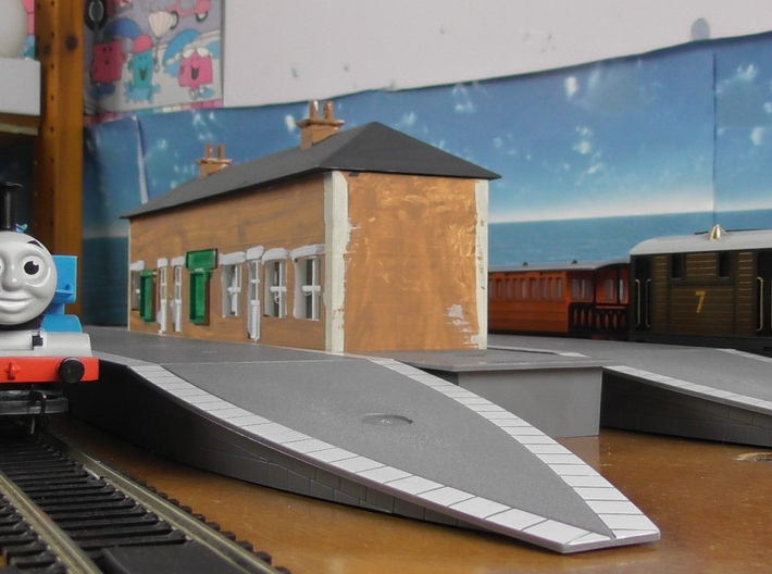 Ffarquhar station roof 3d printed 