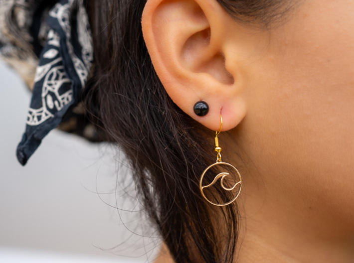 Wave Amulet II (full circle) - Drop Earrings 3d printed Natural Bronze