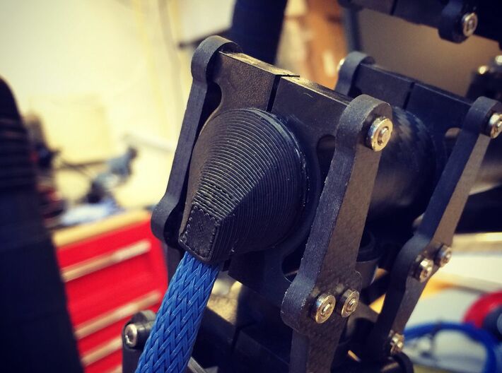 25mm Carbon Gimbal Tube Caps Wire Protector 3d printed End Cap with wire passing through