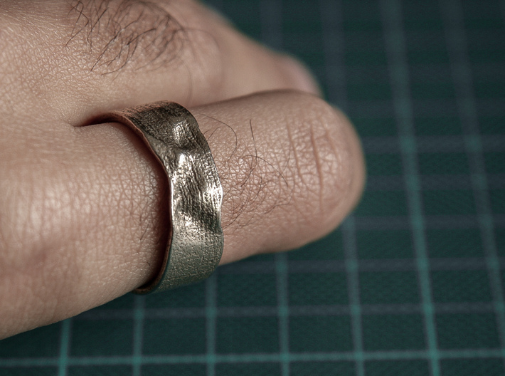 The Crumple Ring - 21mm Dia 3d printed 