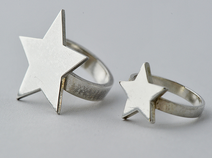 Silver Star Ring (large star) size 6 3d printed The larger star ring in the photo