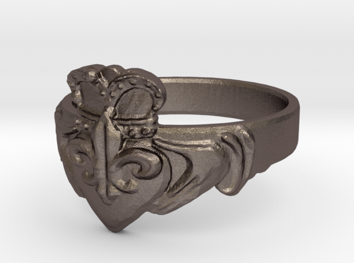 NOLA Claddagh, Ring Size 7 3d printed