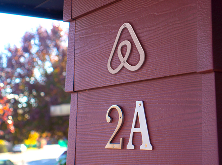 Airbnb House Symbol 3d printed Polished Nickel Steel