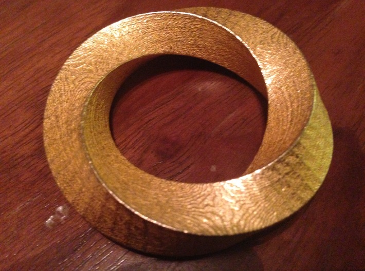 Mobius Ring Pendant 3d printed 